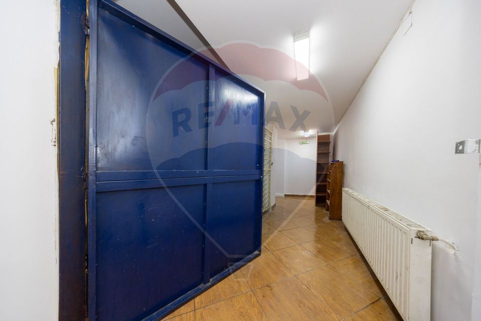 537sq.m Commercial Space for rent, Vlahuta area