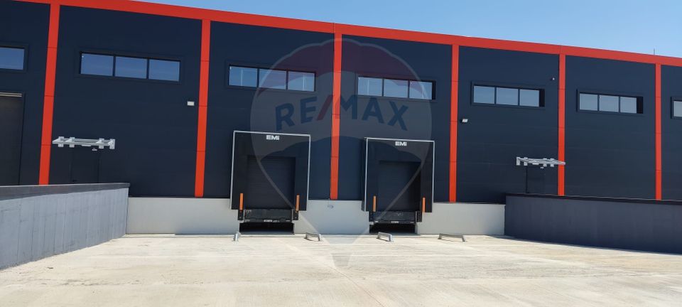 Spațiu industrial de 875mp de închiriat în zona Exterior Vest