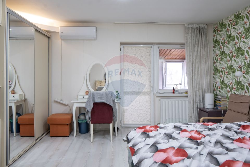 DE VANZARE Reședință Premium cu Piscină și Teren Generos – Chiajna