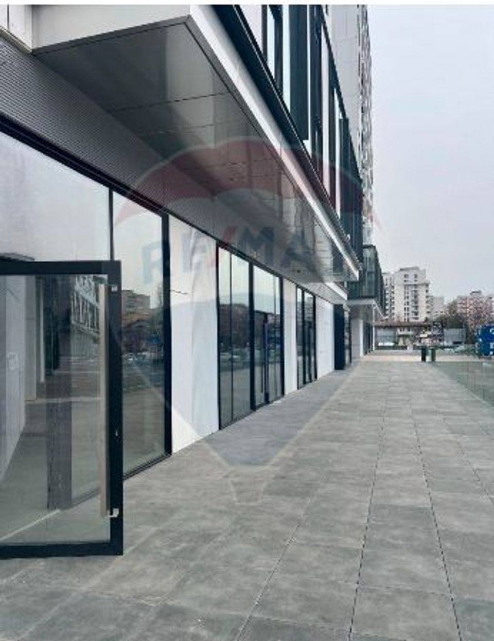 149sq.m Commercial Space for rent, Cotroceni area