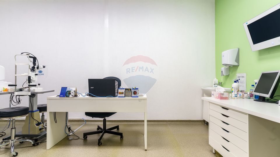 110sq.m Commercial Space for sale, Zorilor area