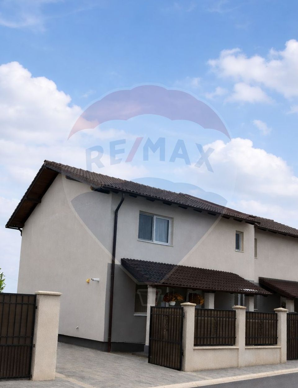 4 room House / Villa for sale, Cetate area