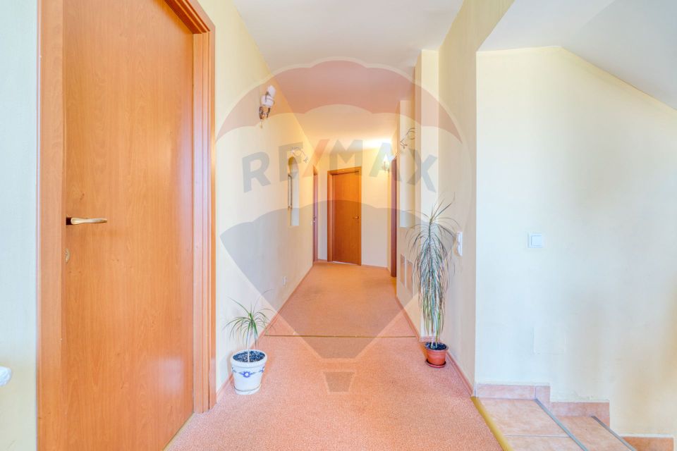 15 room House / Villa for sale, Valea Rasnoavei area