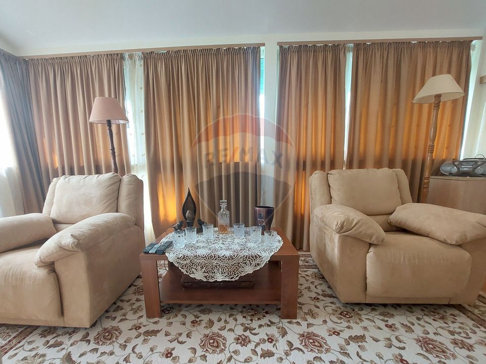 10 room House / Villa for sale, Central area