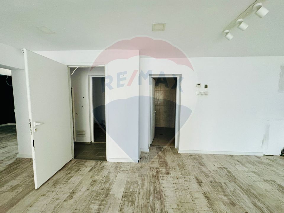 145sq.m Commercial Space for rent, Calea Bucuresti area