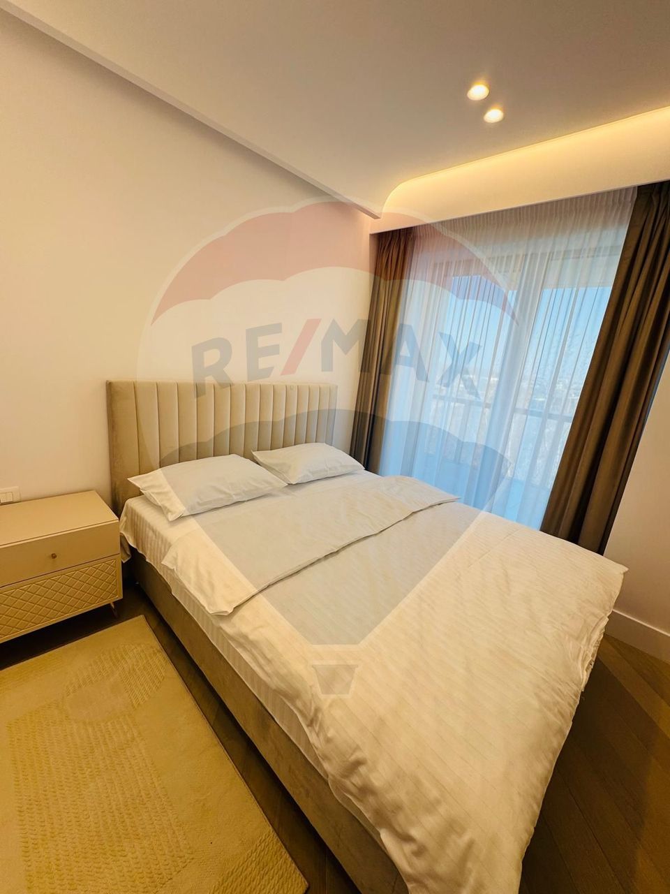 DE INCHIRIAT Apartament 3 camere – Cortina 126, Iancu Nicolae