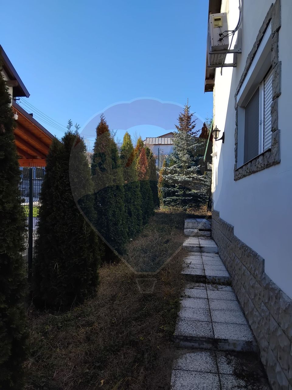 4 room House / Villa for sale, Sud area