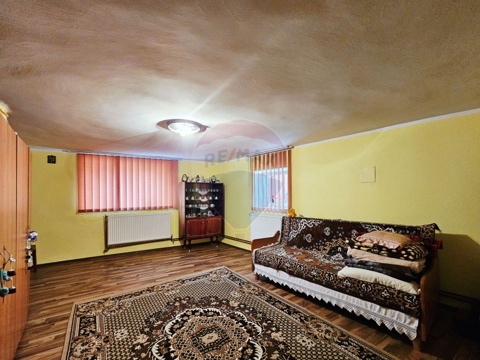 5 room House / Villa for sale, Central area