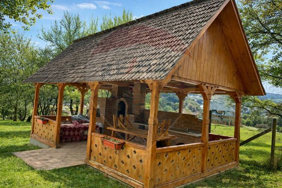 6 room House / Villa for sale