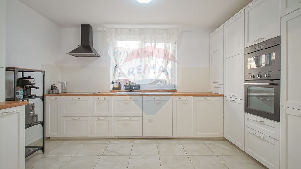 Ground floor house with underfloor heating – Sânpetru, Lempeș area