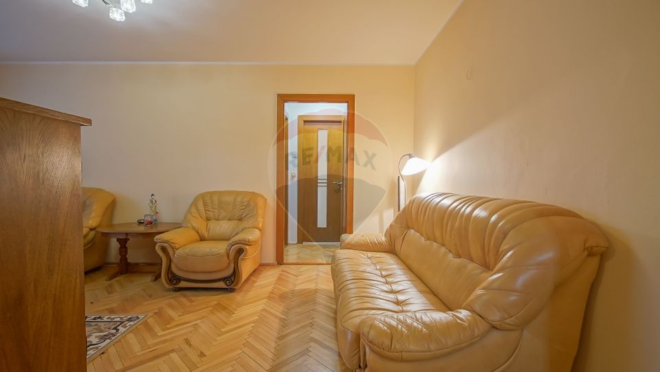 REZERVAT! 3 CAMERE RENOVAT CU BALCON | CENTRUL CIVIC | VICTORIEI 10