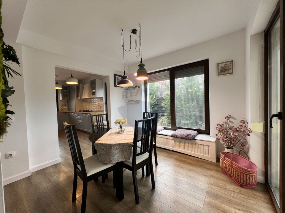 4 room House / Villa for sale