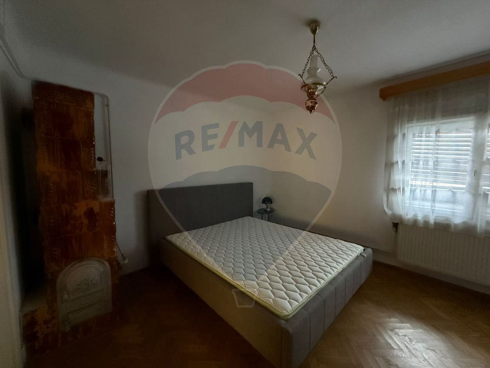 6 room House / Villa for sale