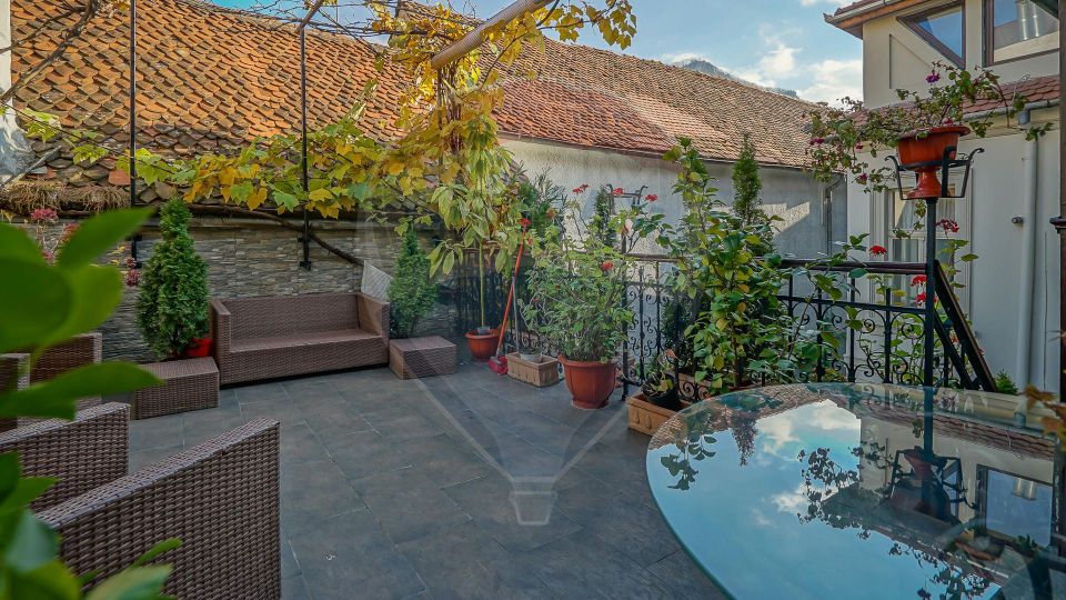 Proprietate speciala, Centrul Istoric Weiss 5