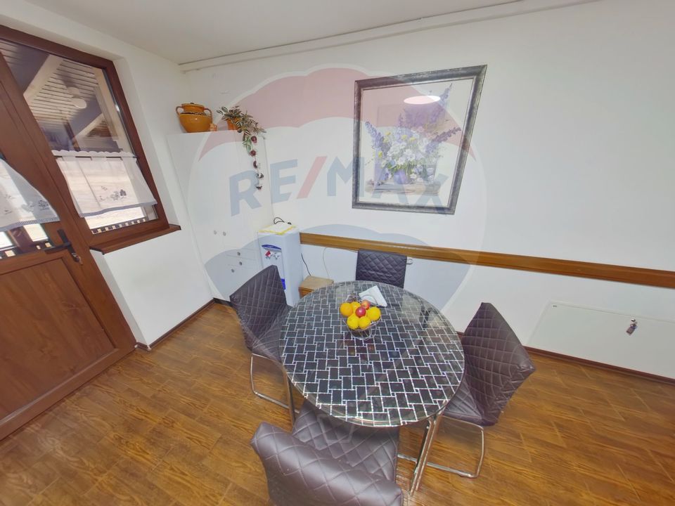 5 room House / Villa for sale, Central area