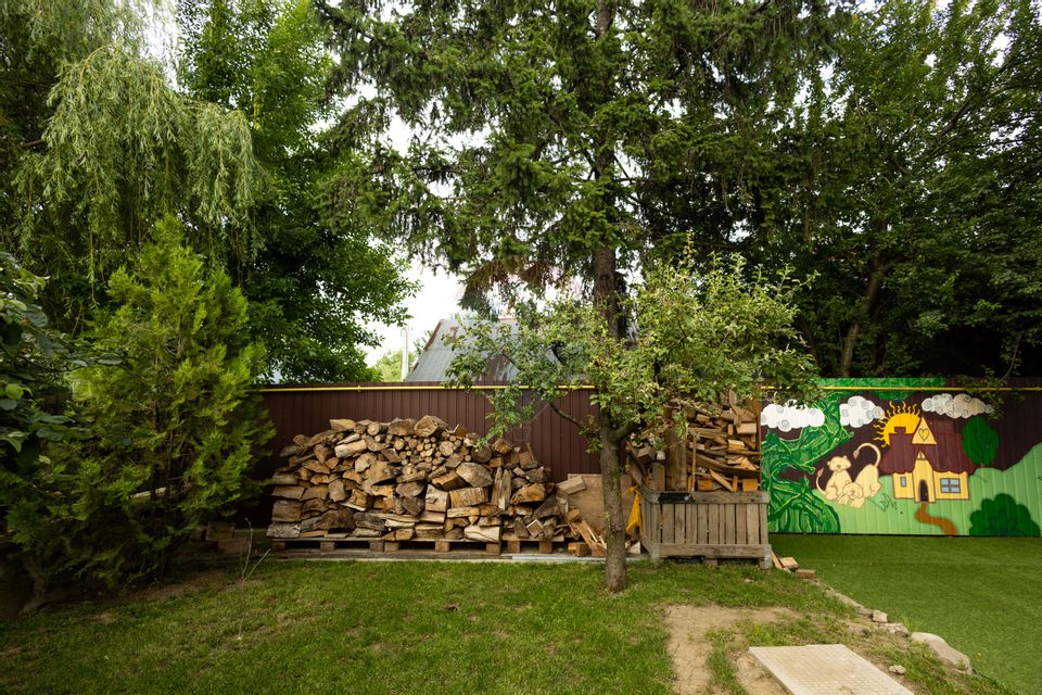 Casa spatioasa de vanzare