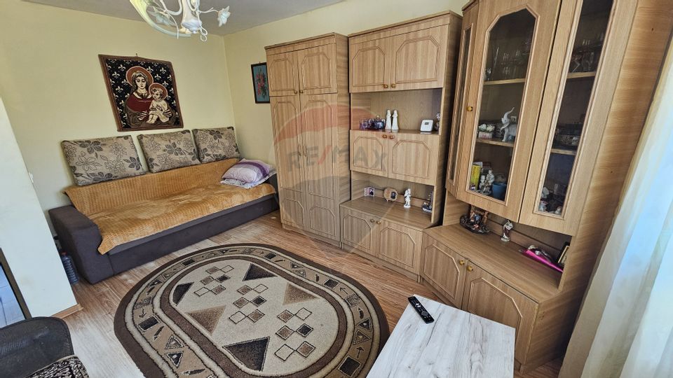 Casă / Vilă Bariera Valcii