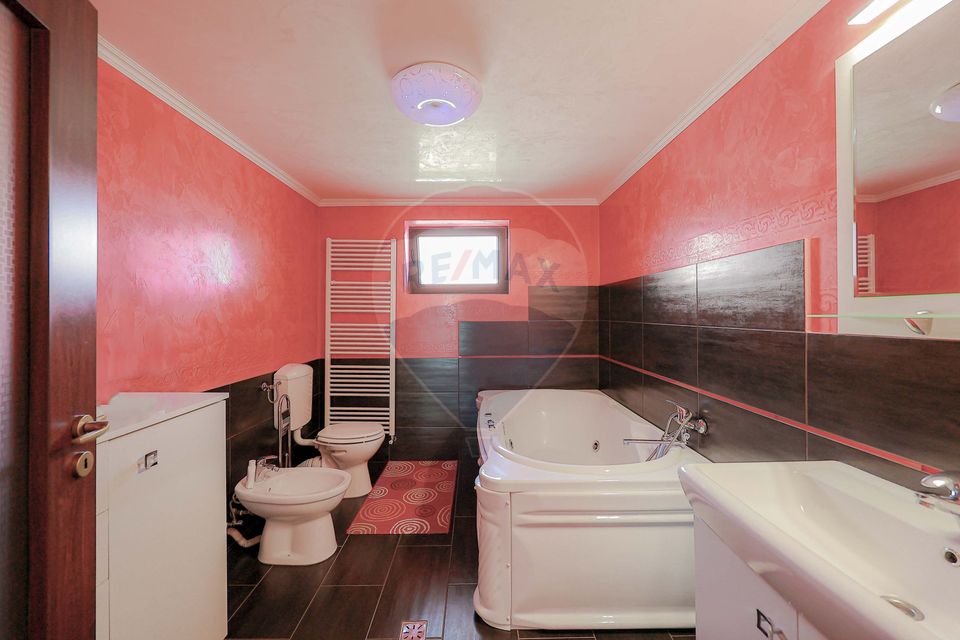 Vilă elegantă în Sânmartin – mobilată, lângă Băile Felix, Bihor