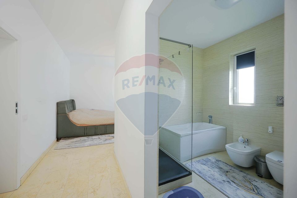 Casă modernă cu 4 camere de închiriat în Sântandrei - smart home