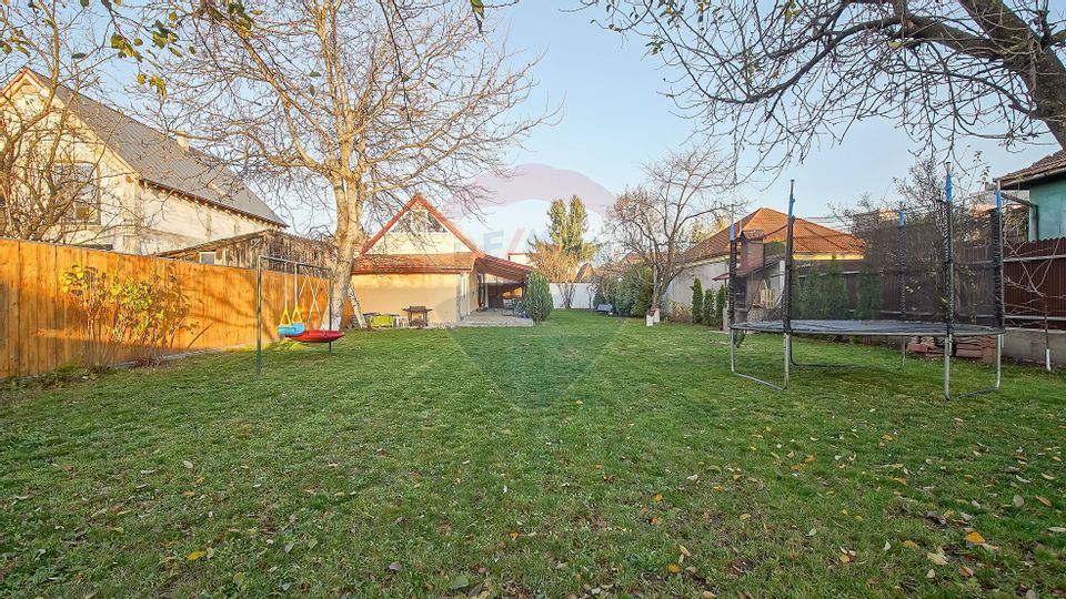 Casă de închiriat – Str. Dragoș Vodă (GRIVITEI)