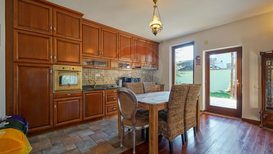 Casă de închiriat, "acasă" în mijlocul naturii, aproape de Brașov!