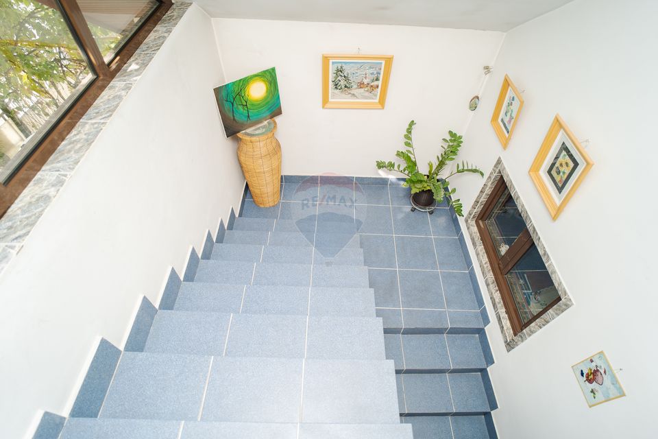 Casă de vânzare 184 m.p pe Șos. Voinești Nr12- Iași