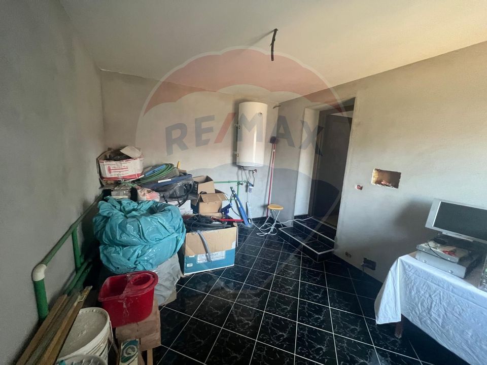 6 room House / Villa for sale