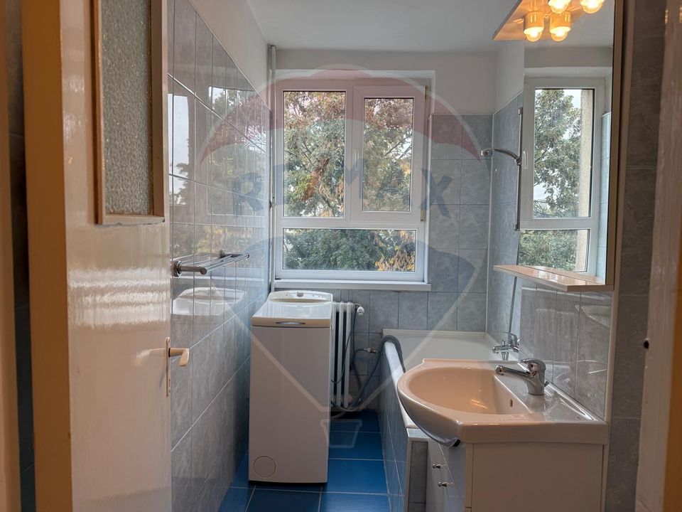 Apartament cu 2 camere de vânzare, strada Bucegi, zona Narcisa