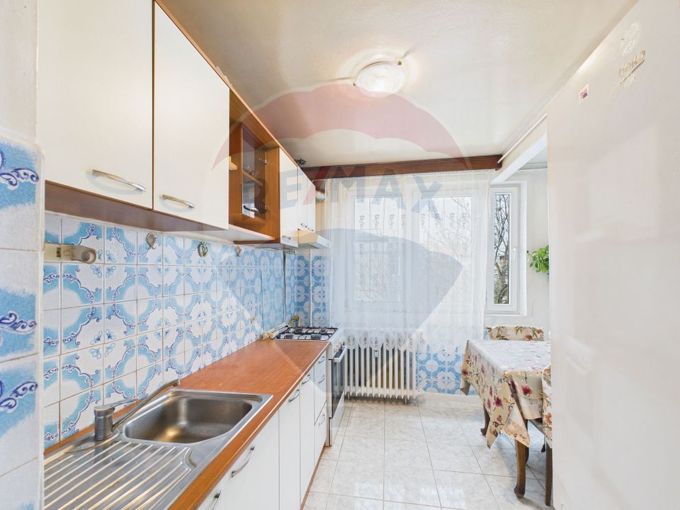 Apartament cu 3 camere de vanzare in zona Dristor / Titan