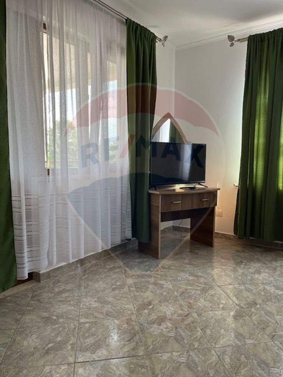 Casă / Vilă cu 6 camere de vânzare