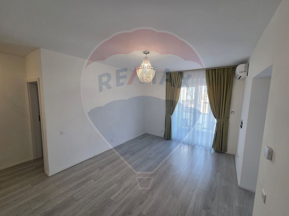 Apartament cu 3 camere in complexul Grand Hill Residence + parcare