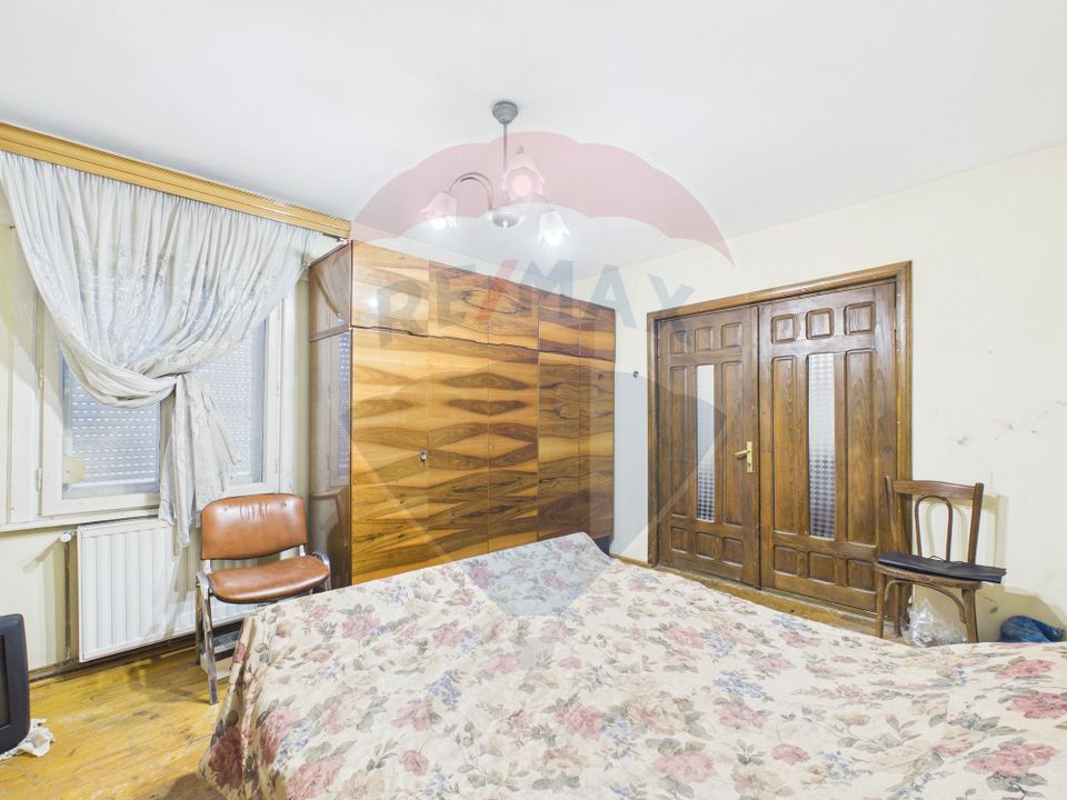 Casă cu curte de vanzare Ferentari- Salaj