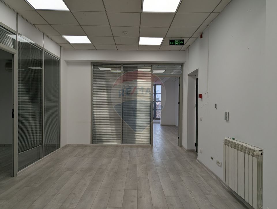 Spațiu de birouri de 251mp de închiriat în zona Aviatorilor