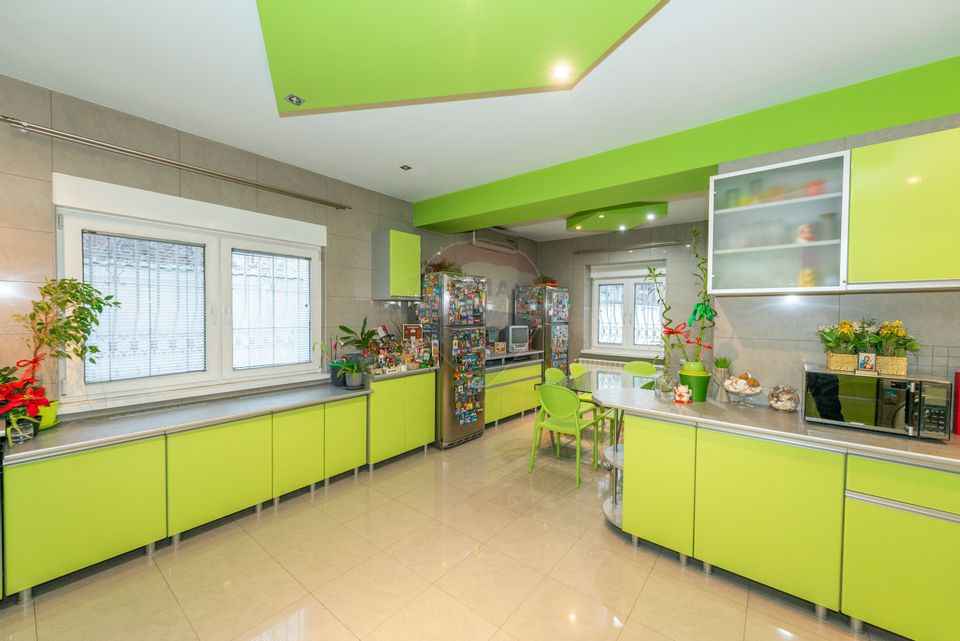 Apartment 3-4 rooms, ground floor villa 2009 Mosilor subway Obor
