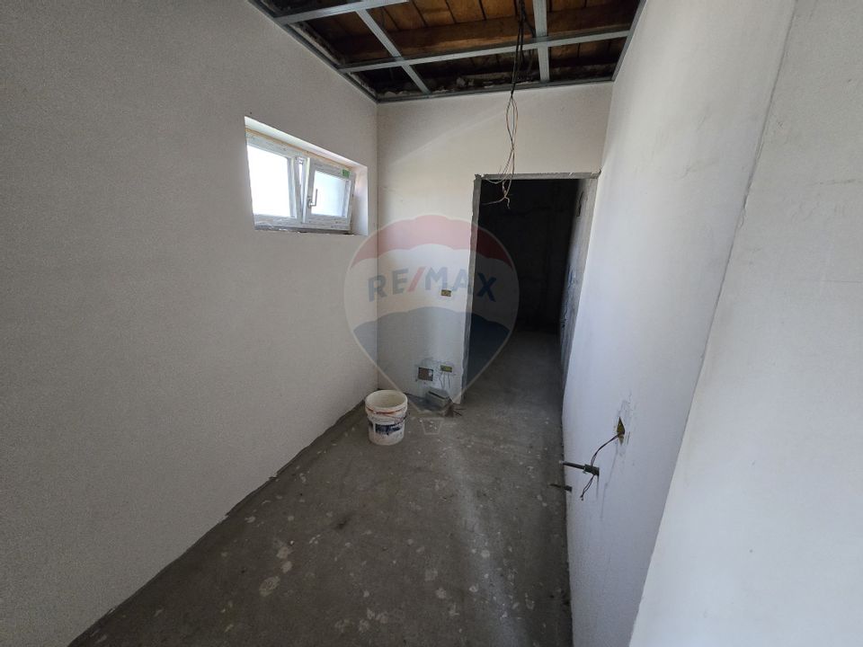 4 room House / Villa for sale