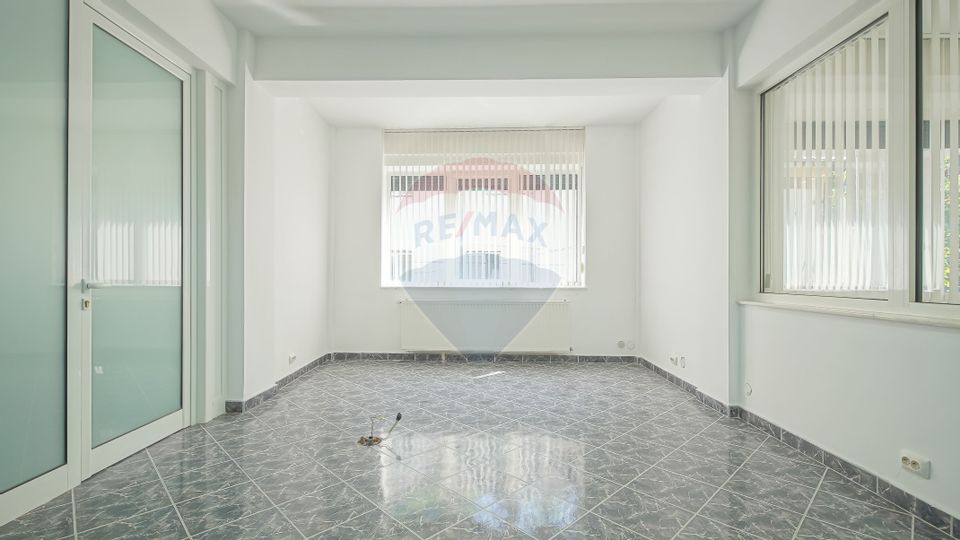 24 room House / Villa for sale, Schei area