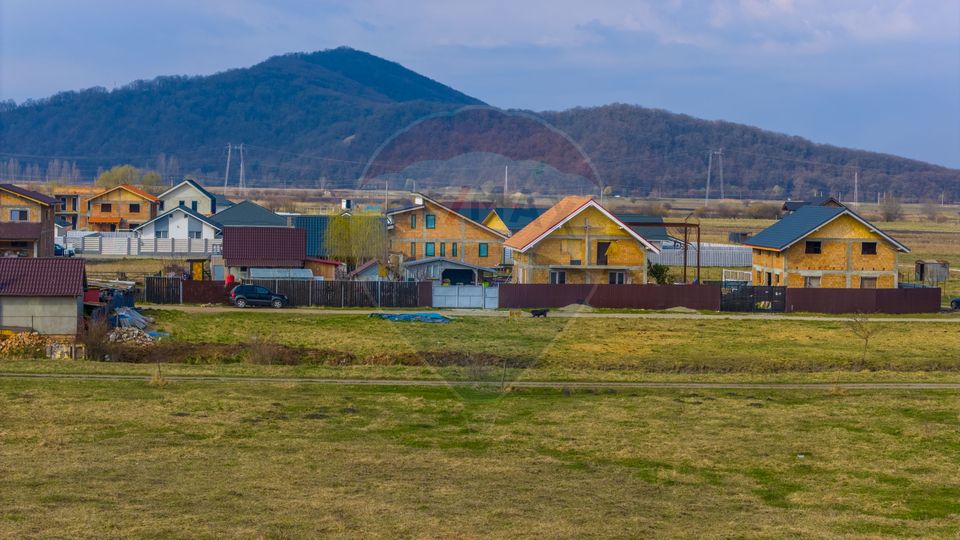 Land 1,016sqm Harman / Strada Horia Lovinescu