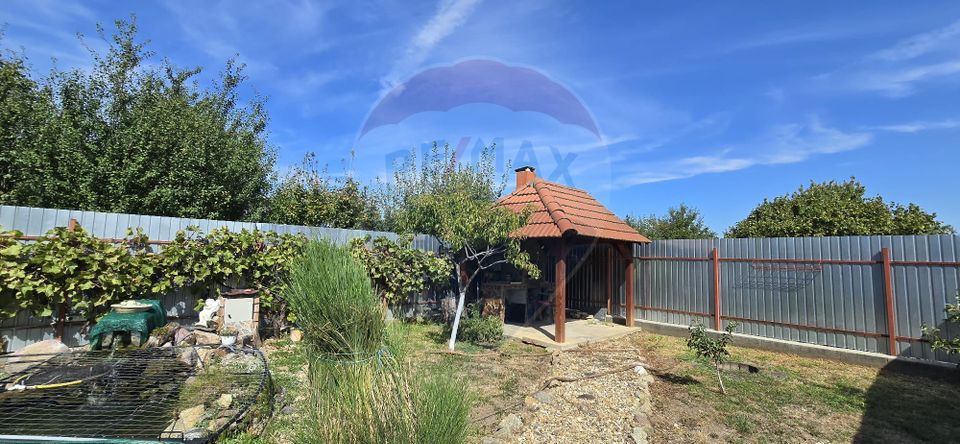 8 room House / Villa for sale, Central area