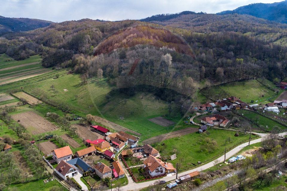 Teren partial intravilan 2,984mp Baru ,jud.Hunedoara