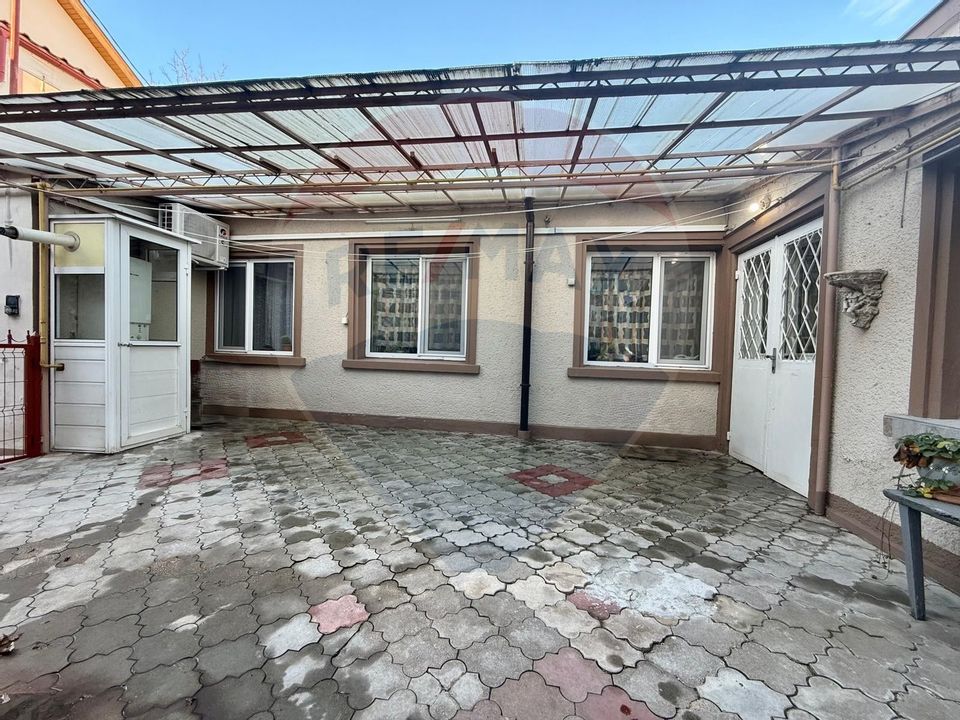 4 room House / Villa for sale, I. C. Bratianu area