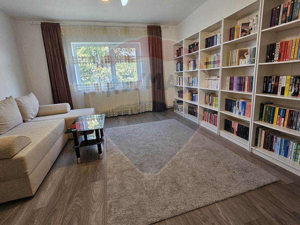 4 room Apartment for sale, Tractorul area