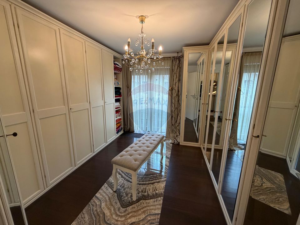 9 room House / Villa for sale