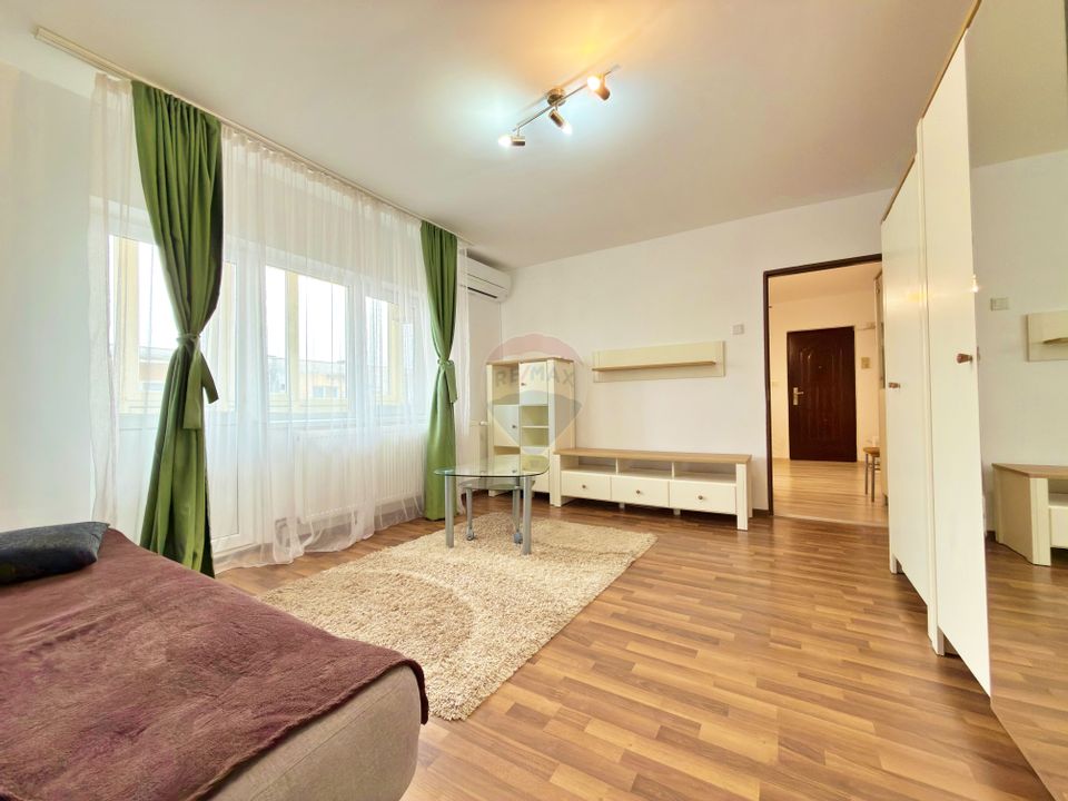 Apartament cu 2 camere de vânzare în Micalaca / Arad