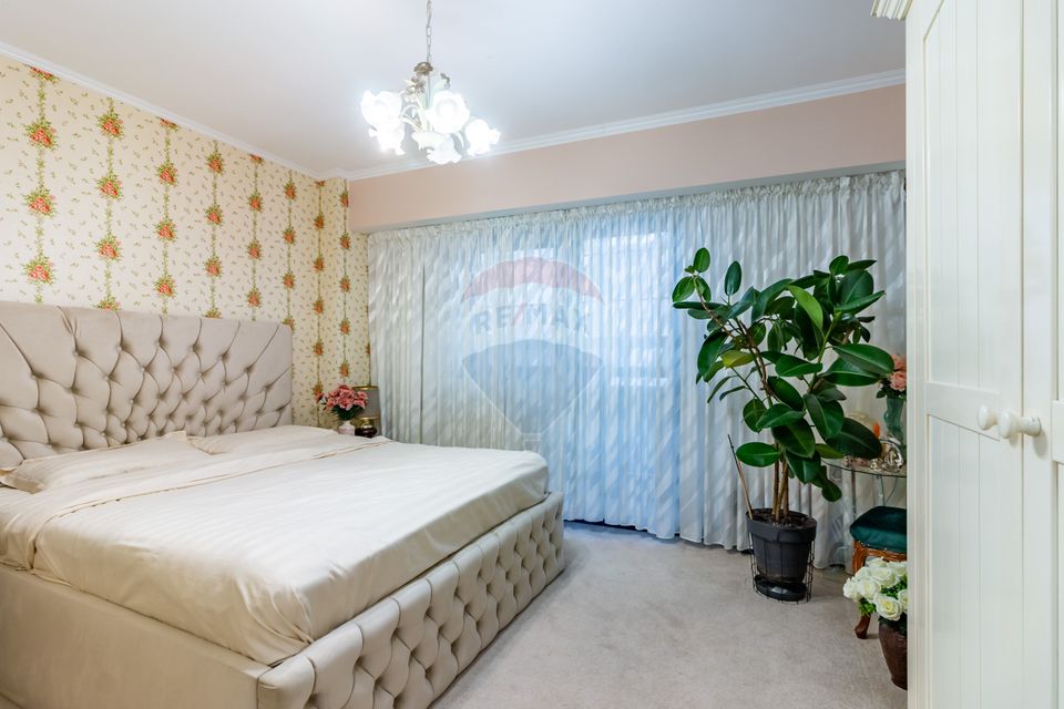 Apartament de vanzare, 3 camere la Piata Unirii, 2x parcare, metrou