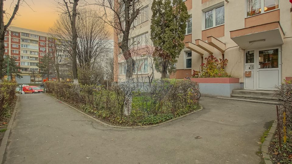 Comision 0% | Ap. 3 camere, etaj 1, complet renovat – Bd. Victoriei