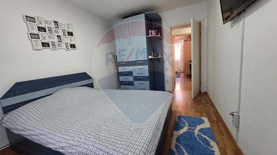 Apartament cu 3 cam de vânzare, str. Feleac, G. Campului