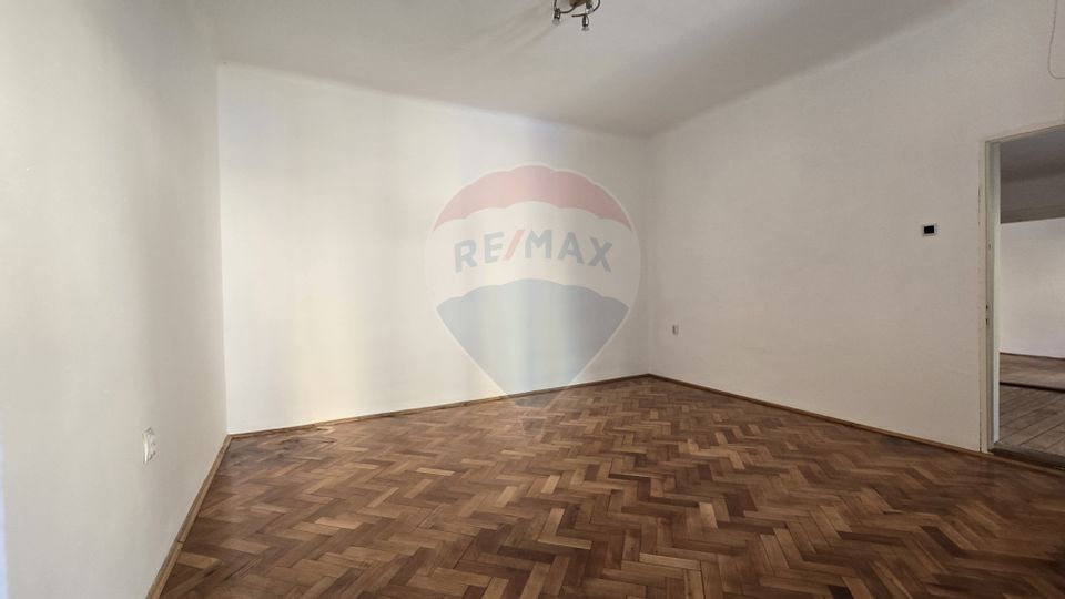 3 room House / Villa for rent, Hasdeu area