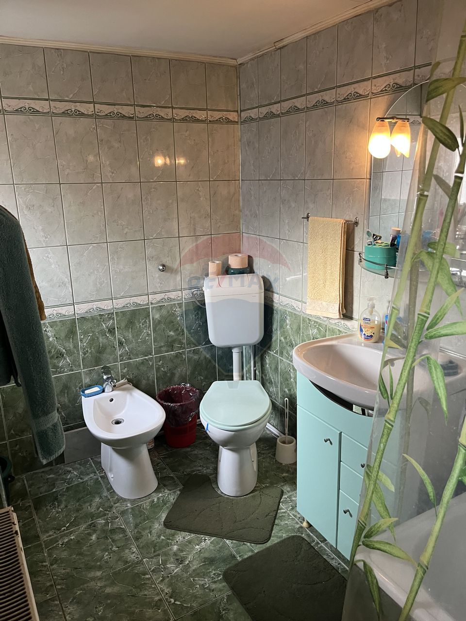6 room House / Villa for sale, Marasesti area