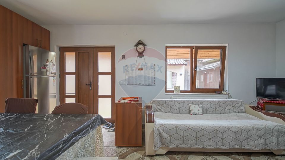 REZERVAT |Casa de vanzare Bradet|Casa de vacanta|Spatiu Comercial