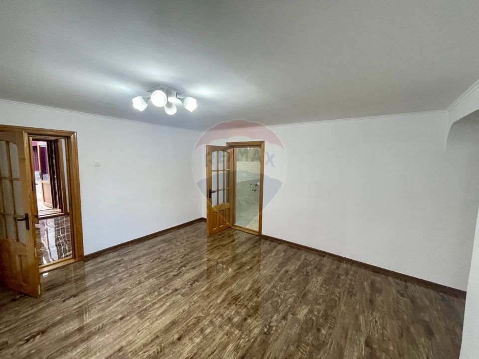 Casă in Unirea / Odobesti